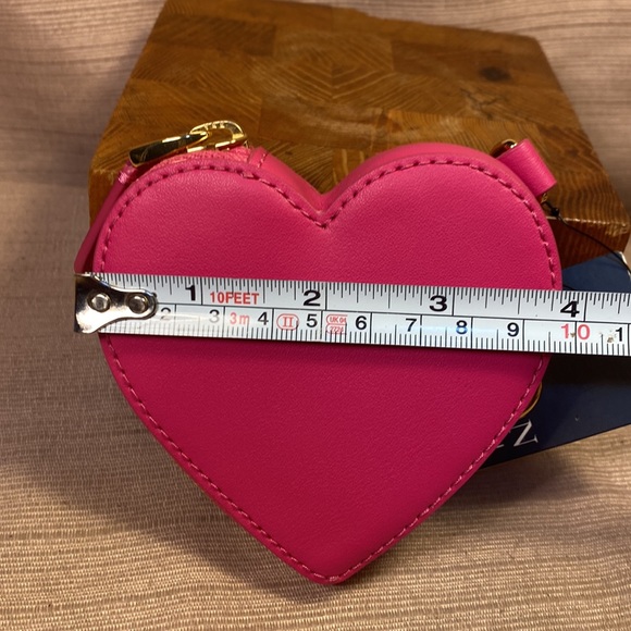 Ralph Lauren NWT leather heart keychain/mini wallet - Picture 4 of 10